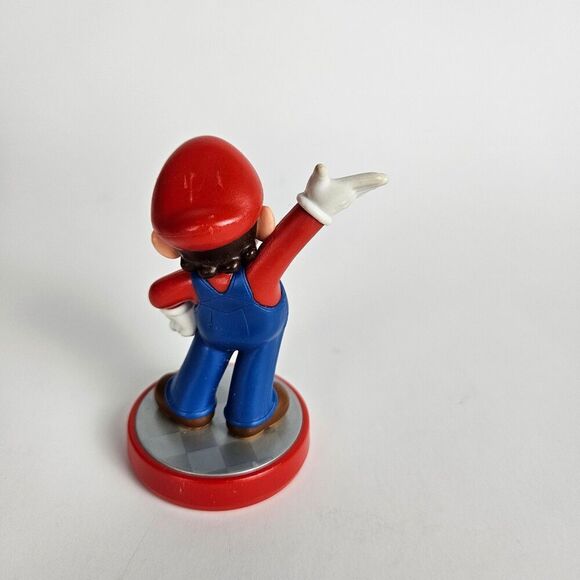 Mario Amiibo Super Mario Bros. Series Nintendo Figure Switch Wii U 3DS Red Base - Picture 3 of 6